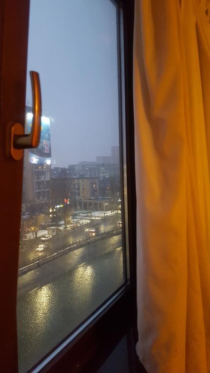 Hospitality Centrum- River ブカレスト エクステリア 写真